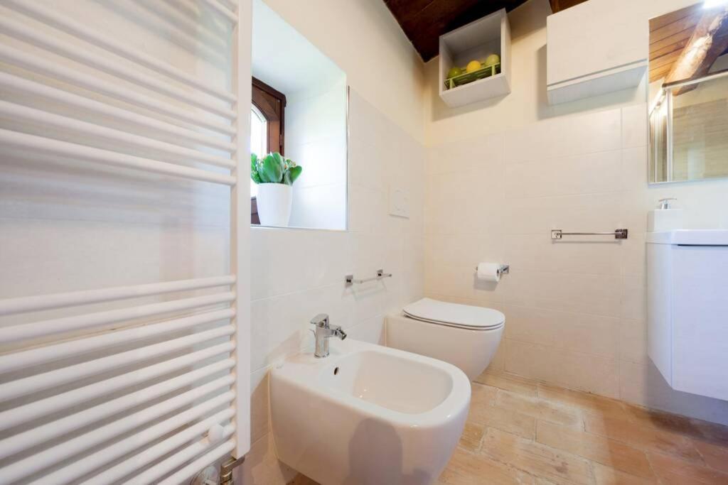Authentic Villa Surrounded By Nature Terni Exterior foto